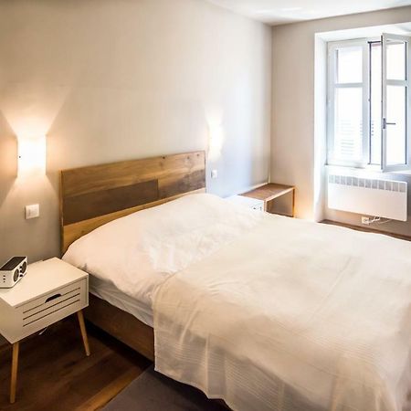 Apartment Festina Lente Rovinj Exteriör bild