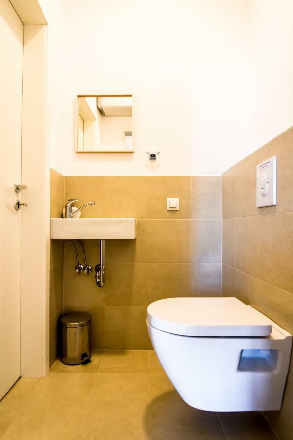 Apartment Festina Lente Rovinj Exteriör bild